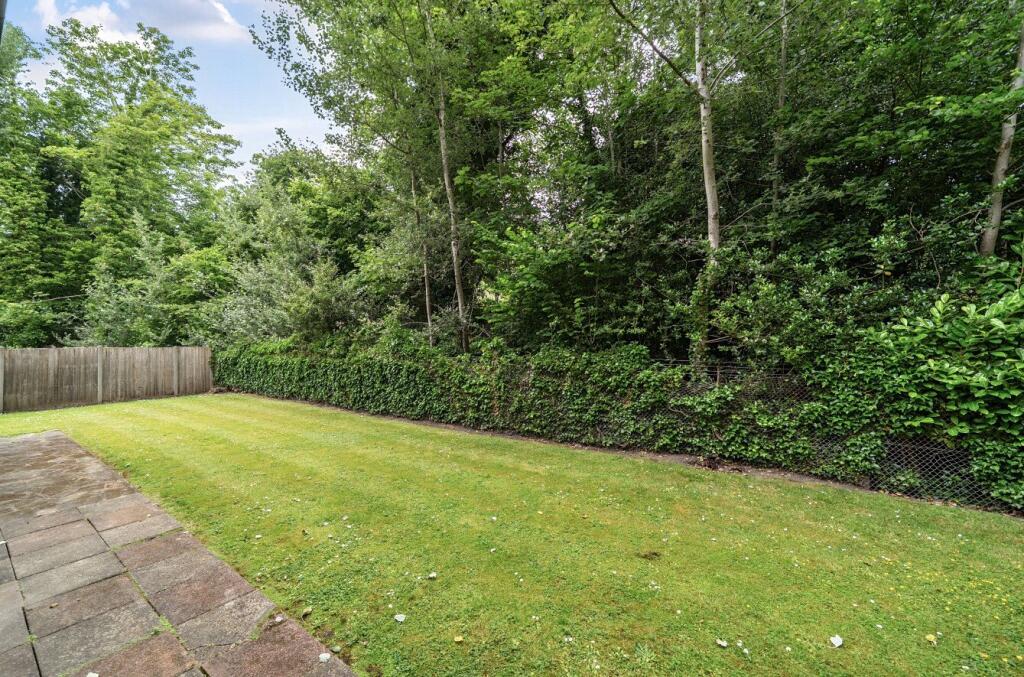 1309760-9-684aac8...