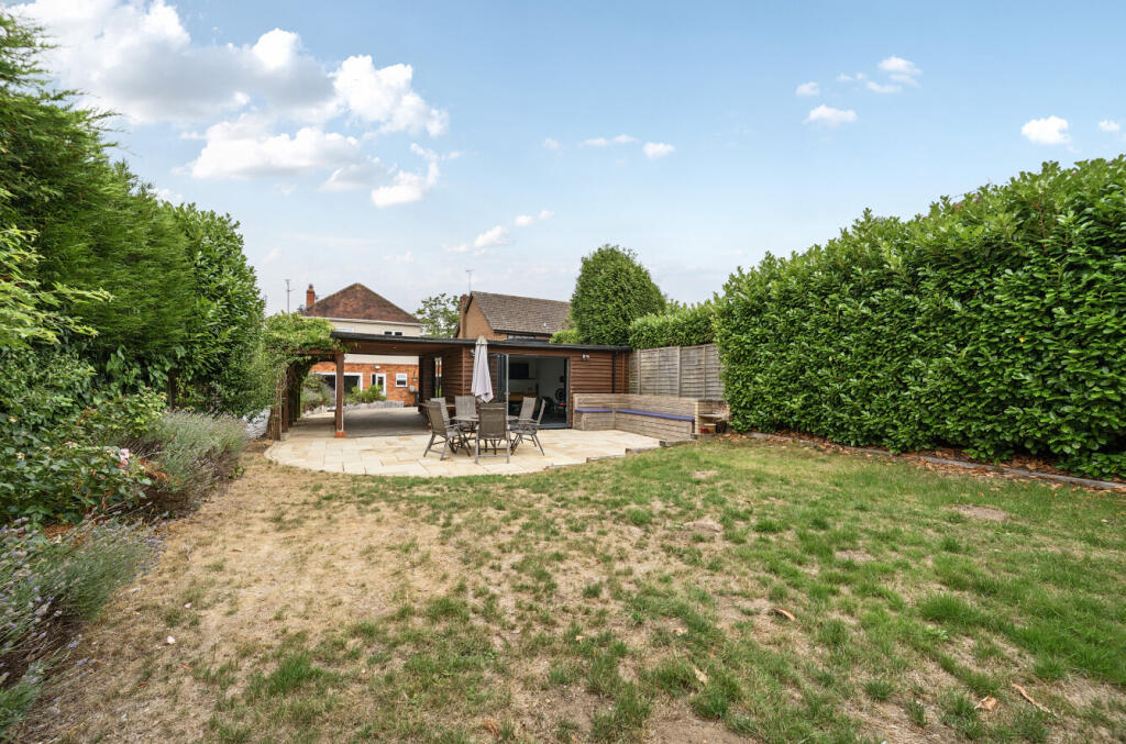 1330602-8-6883698...