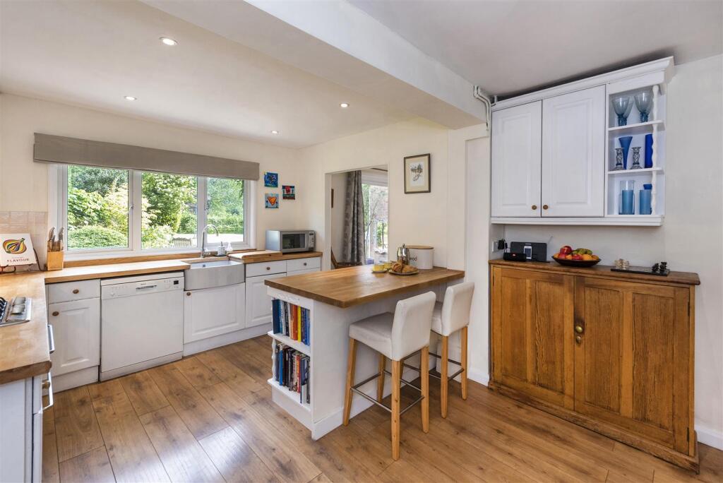 High Weald, Plaxtol, TN15 0QF 007.jpg