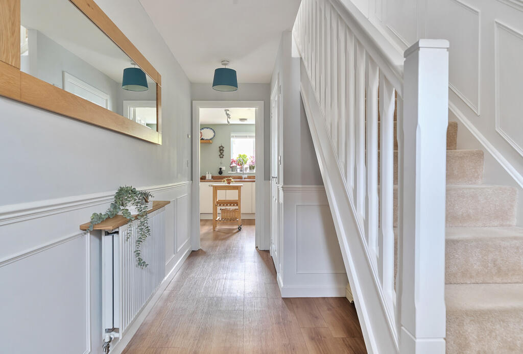 1326112-17-6874f1...