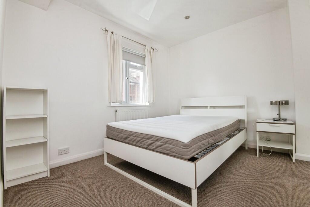 58kingedwardst-02...