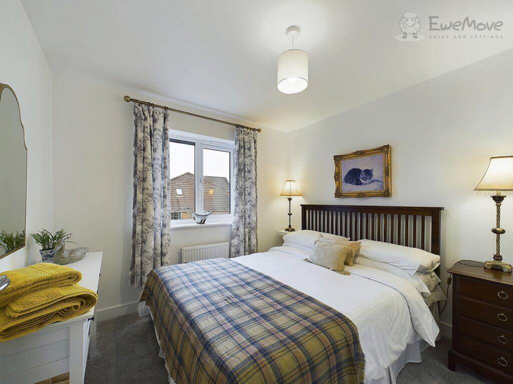 CAM03640G0-PR0034-STILL003