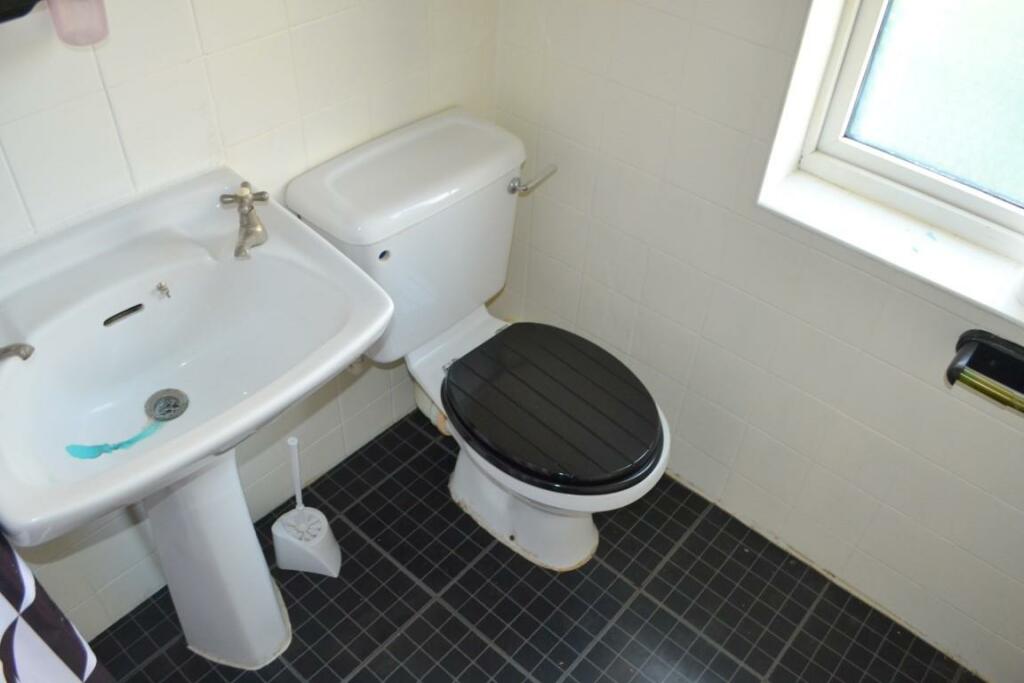 Bath (Medium) - Copy (2).JPG