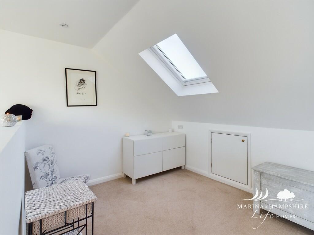 CAM03691G0-PR0025...