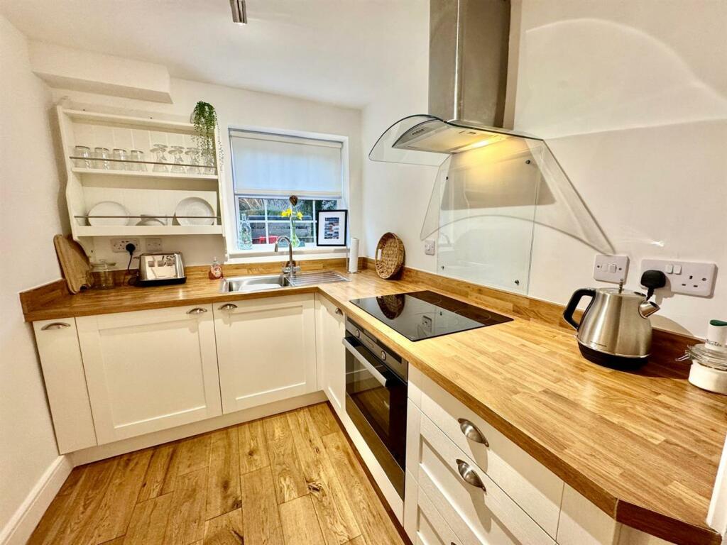 PHOTO-2025-01-06-20-21-56 (14).jpg