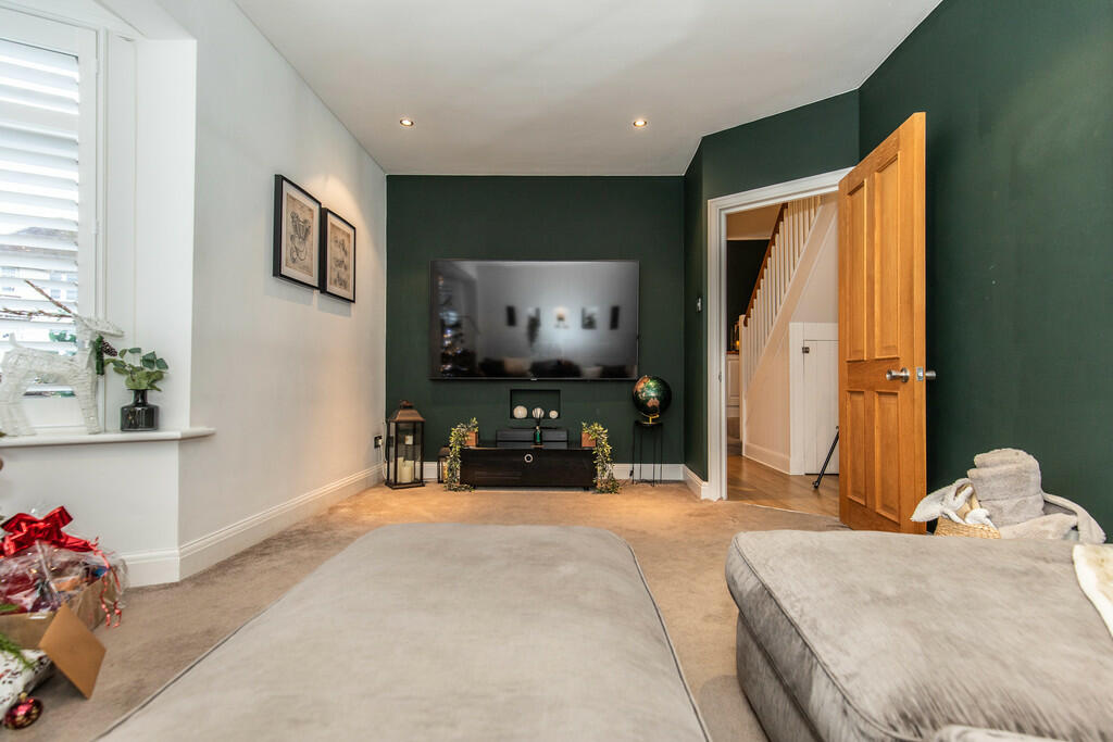 84 Wilmington Way...