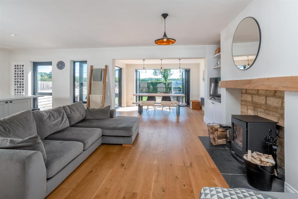 11 Arbour Close 1764-11.jpg