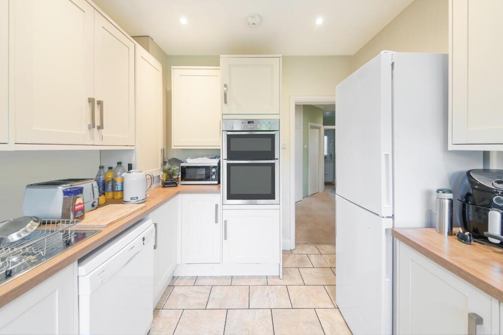 NEWBURY GARDENS (4).jpg