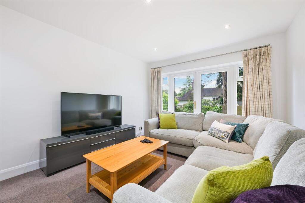 THE RIDINGS, (2).jpg