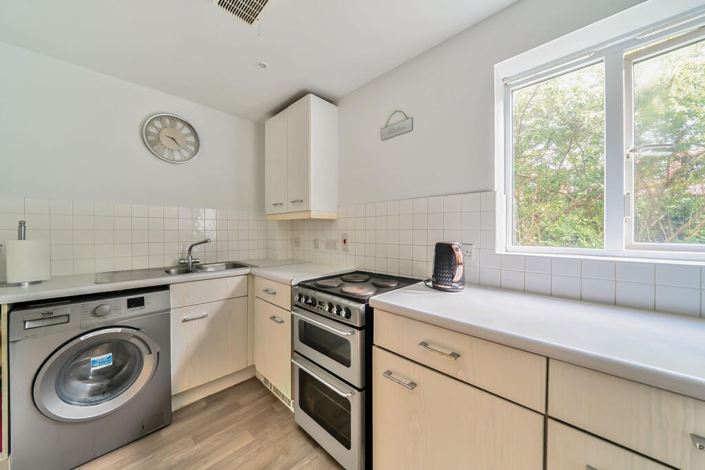 1301186-7-6838226...