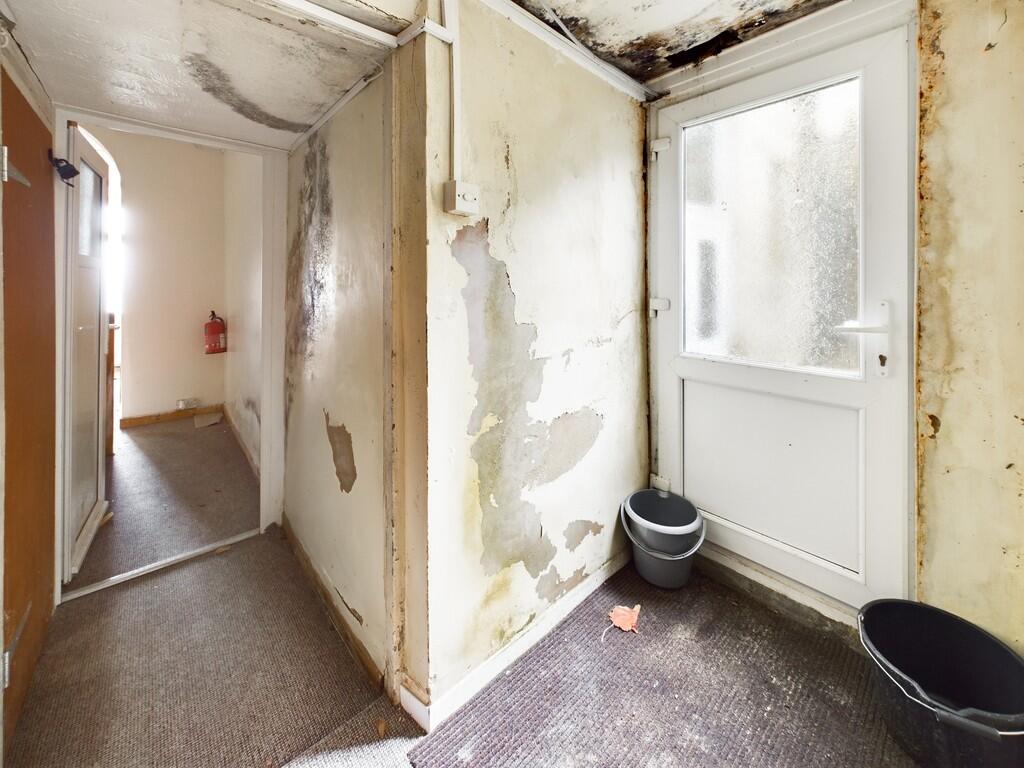 CAM03974G0-PR0101...