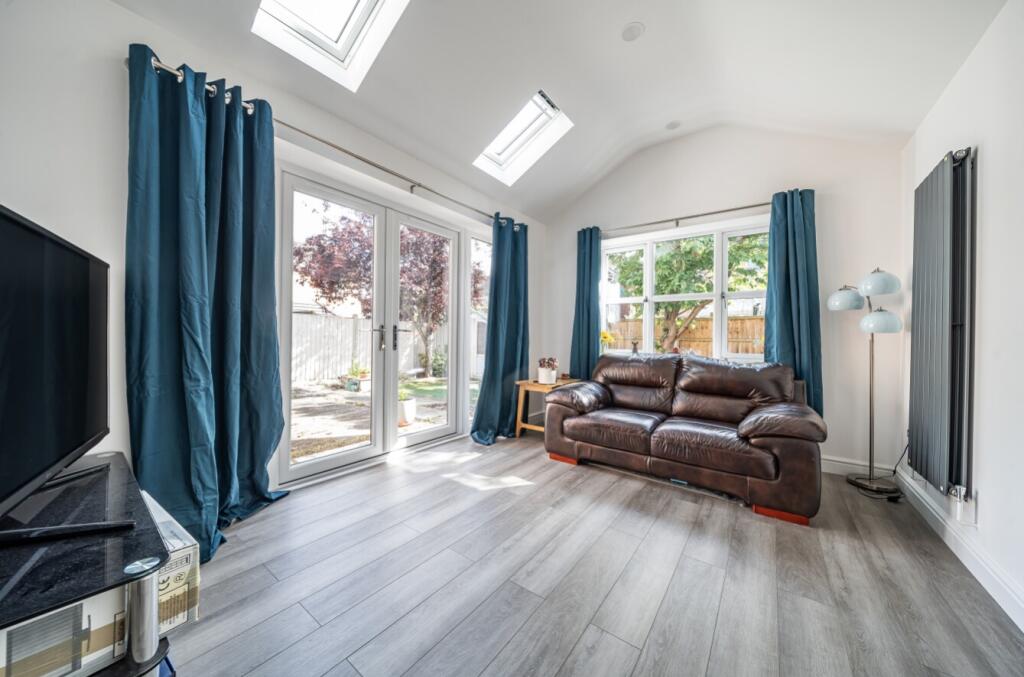 1301247-13-683890e66747d