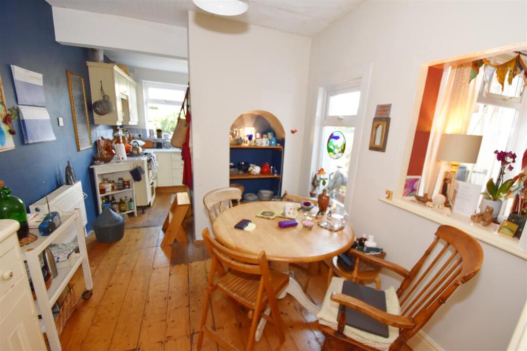 Kitchen_Breakfast room.jpg