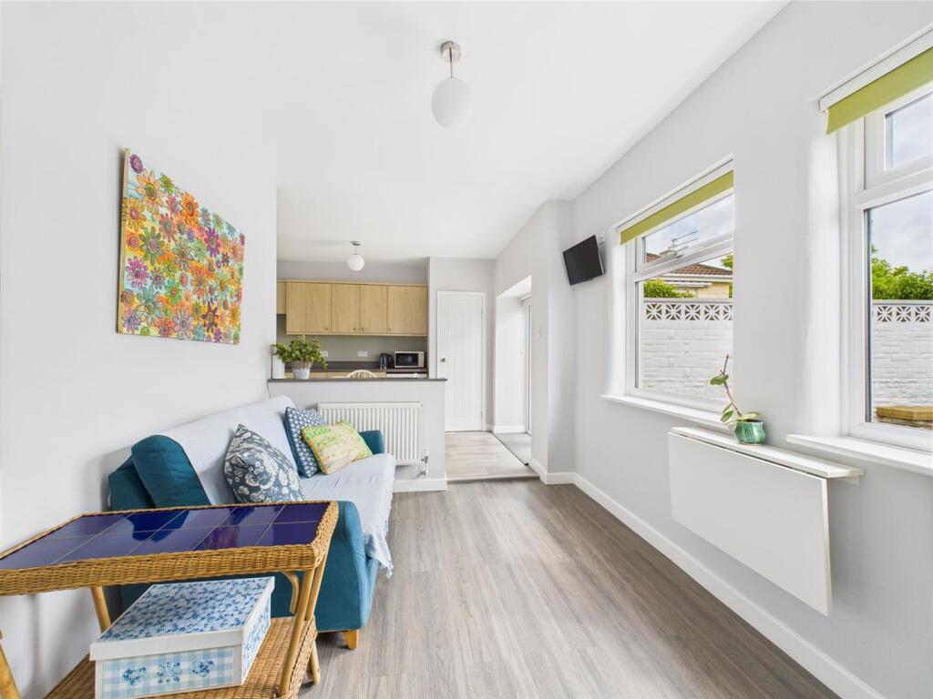 Hallway/Sitting Area