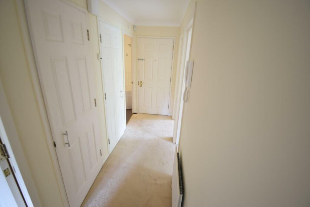 hallway.jpg