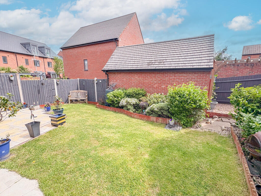 garden 2 bs