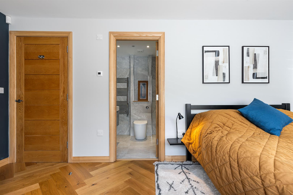3 Cantenbury,Cresc, Sheffield 22_297.png