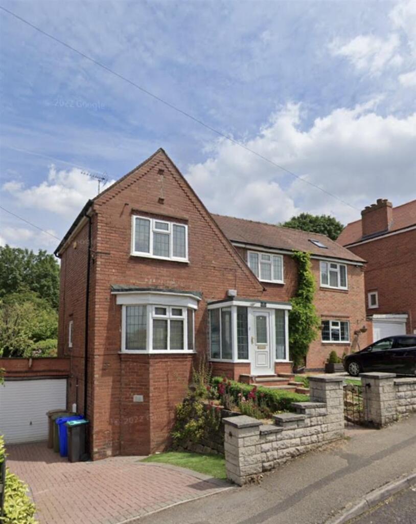 27 St Edmunds Ave (3).jpg
