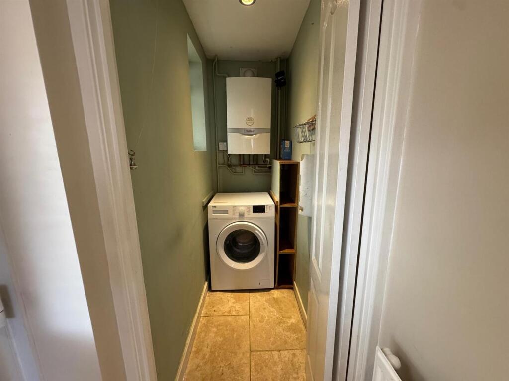 Utility Room.jpg