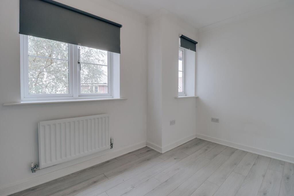 Second bedroom