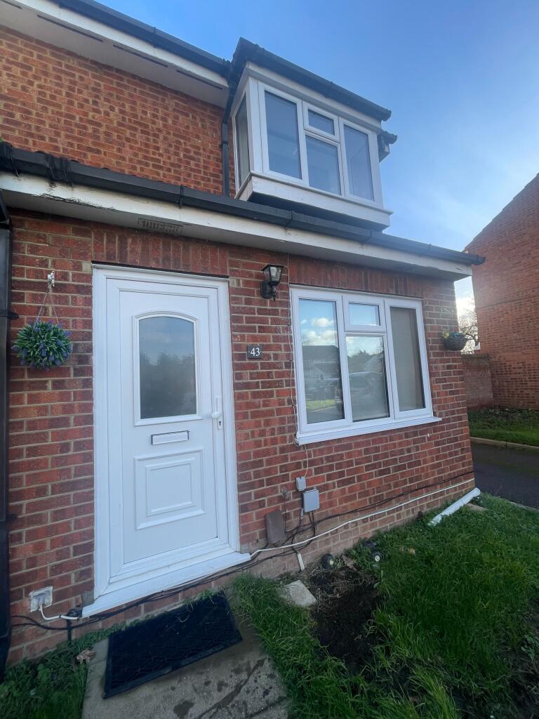 Beeston Drive, Cheshunt, Waltham Cross