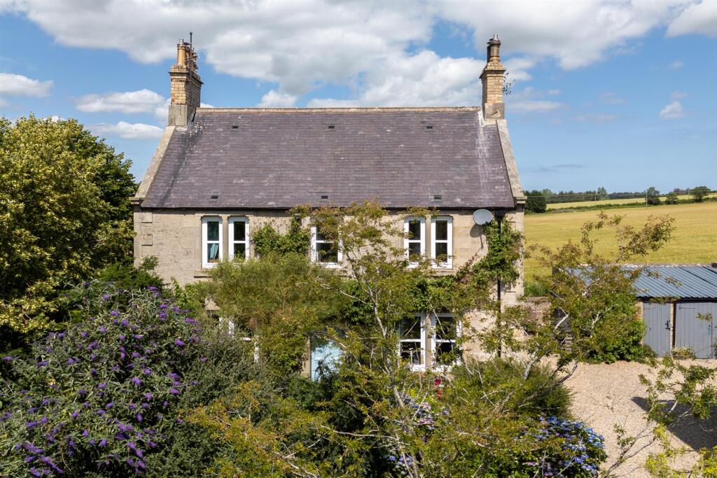 Westfield House_Chirnside-02.jpg