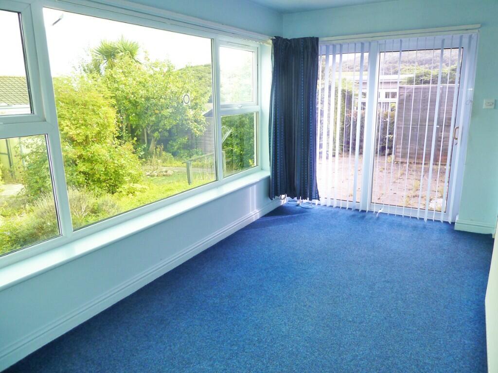 Open plan dining rm 