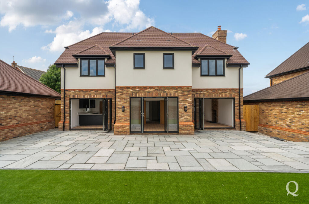 8e7e4912-5976-45b...