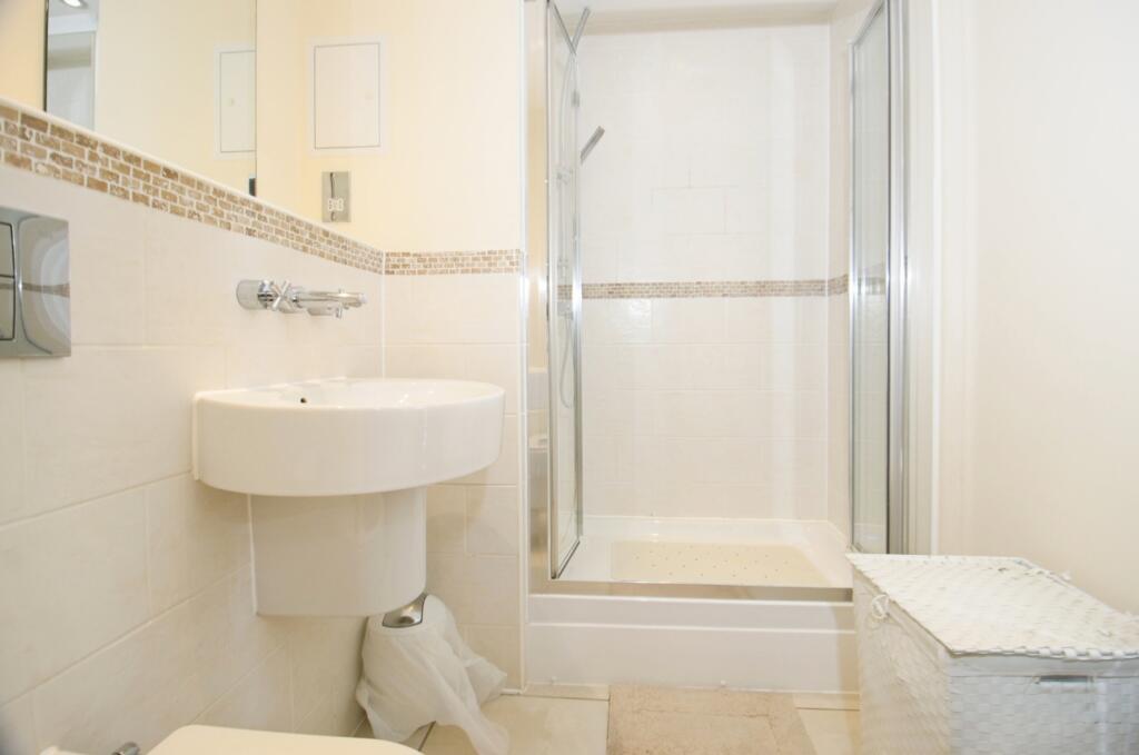 Ensuite Bathroom