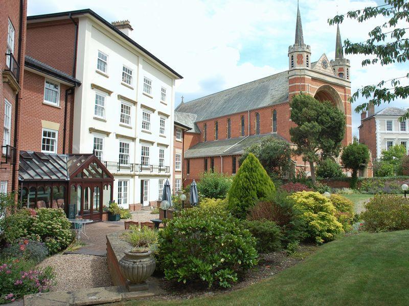 PHOTOS SHOW A GENERA