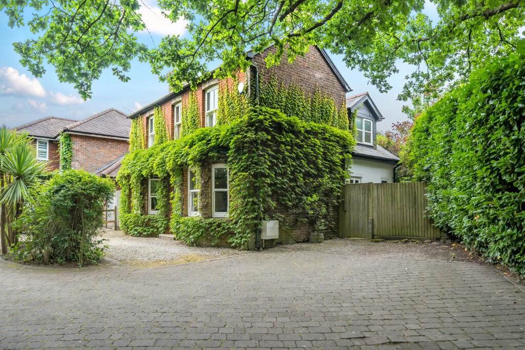 1317356-1-685d0eb...