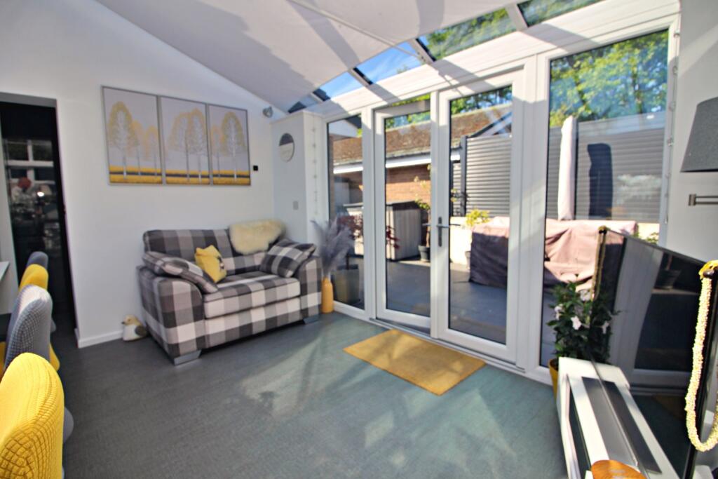 Sitting Area to Kitchen