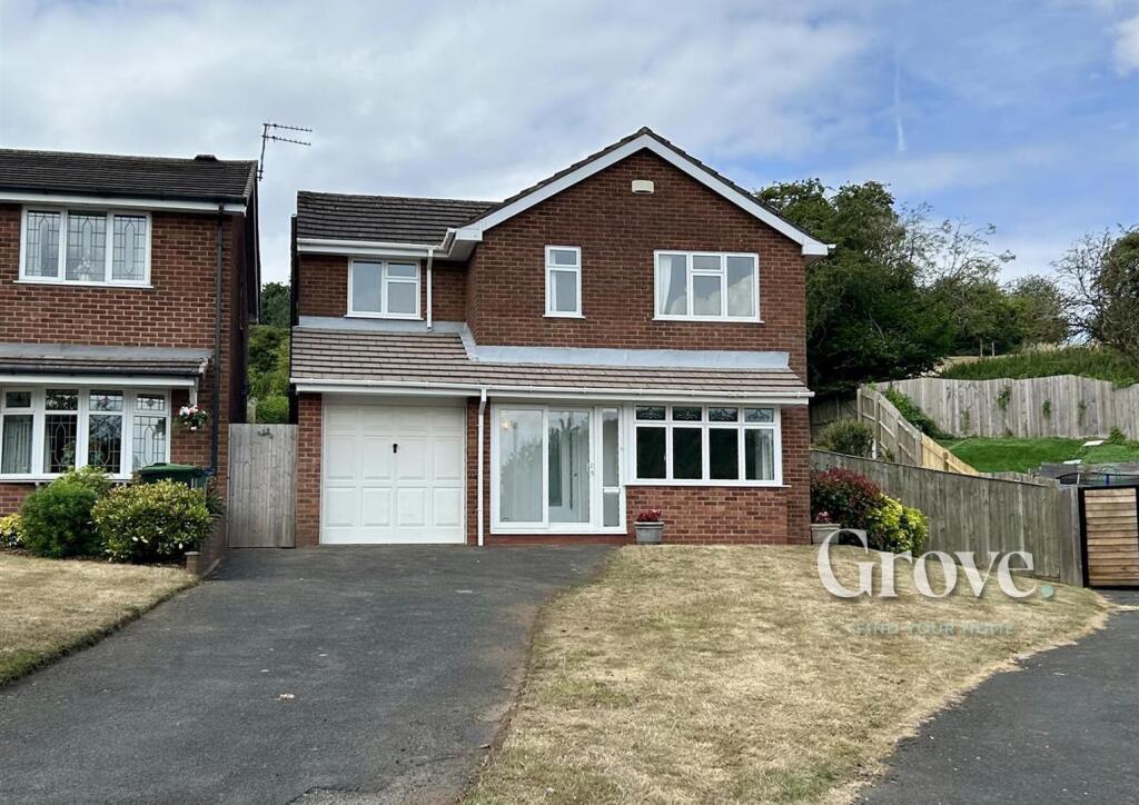 Midhill Drive Rowley Regis 2.jpg