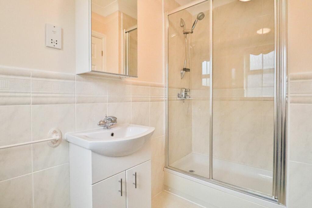 En-suite 2