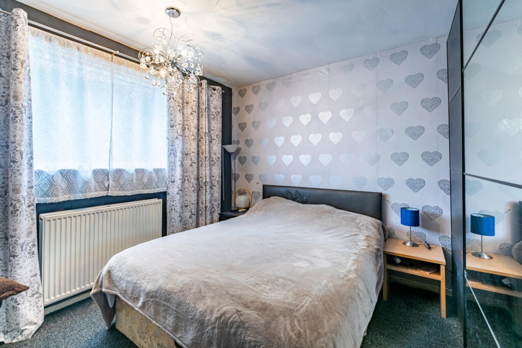bedroom2
