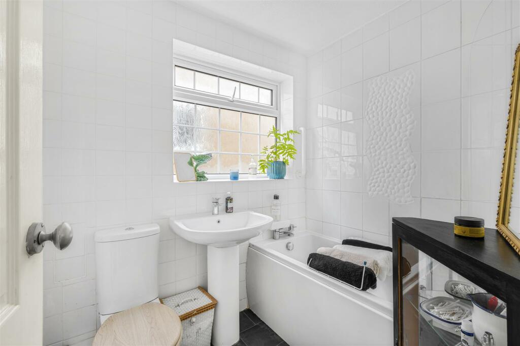 Bathroom/WC