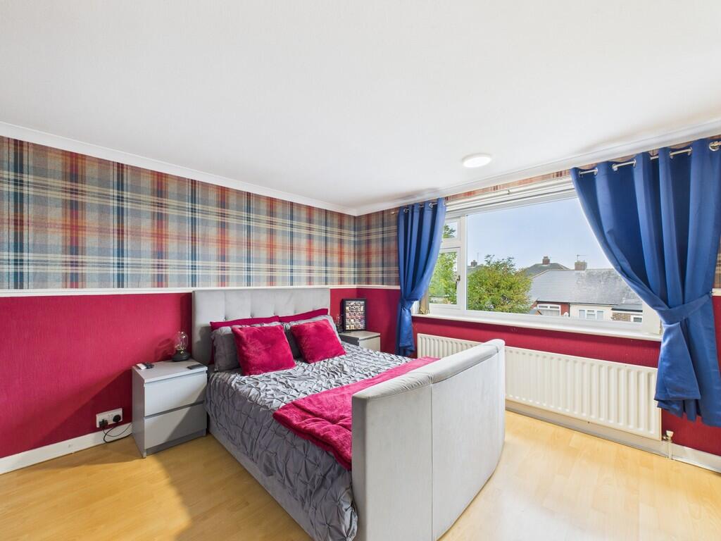 CAM01835G0-PR0322...