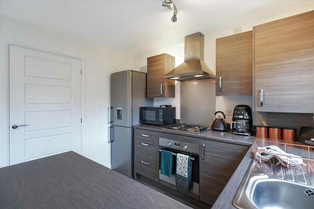Kitchen Area (2)