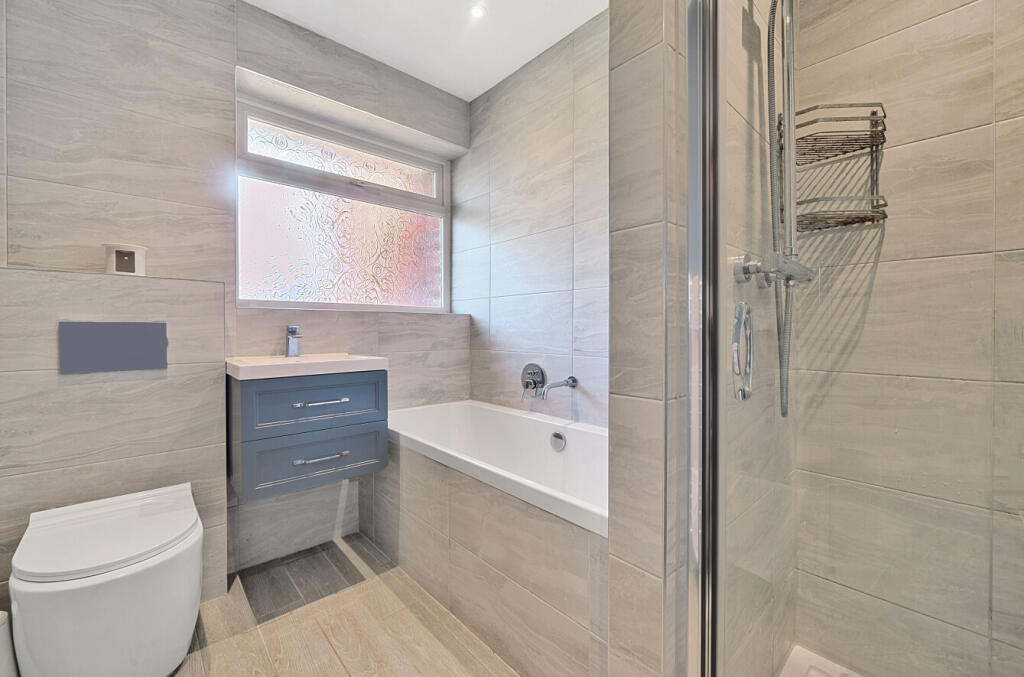 23-681a372e26e6e-...