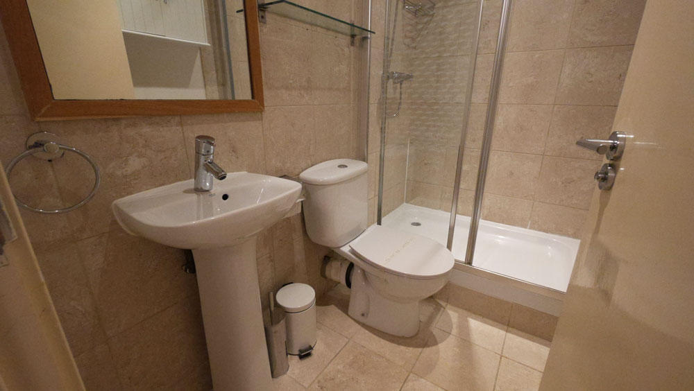 Ensuite
