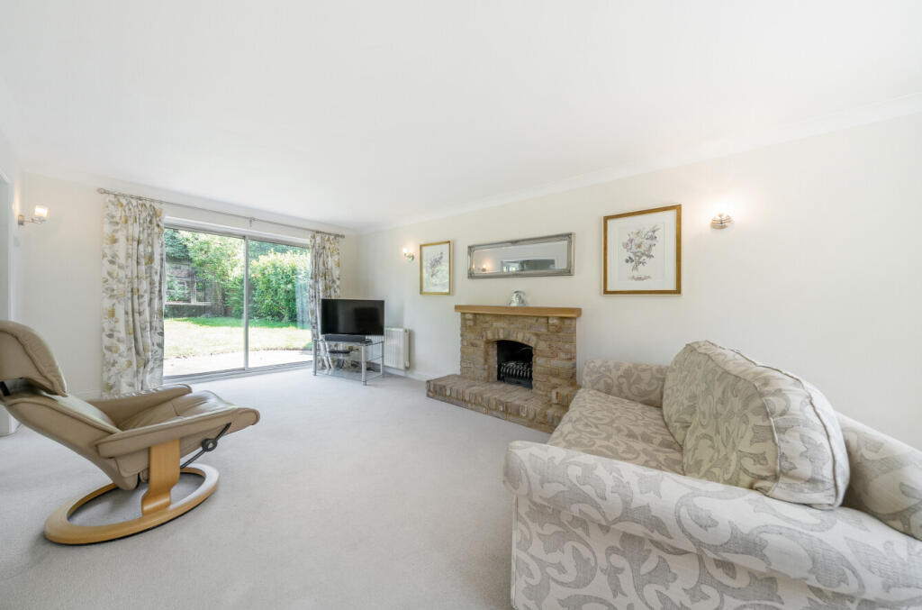 1290963-5-6824c5d...