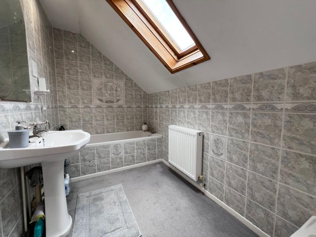 First Floor Bathroom