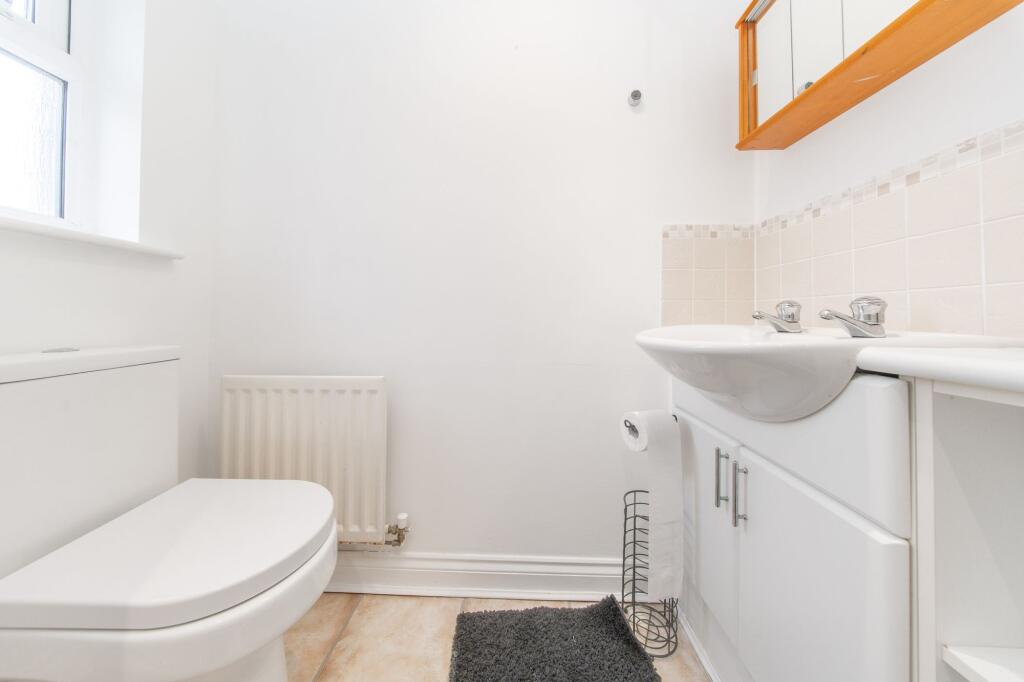 Living Level Toilet