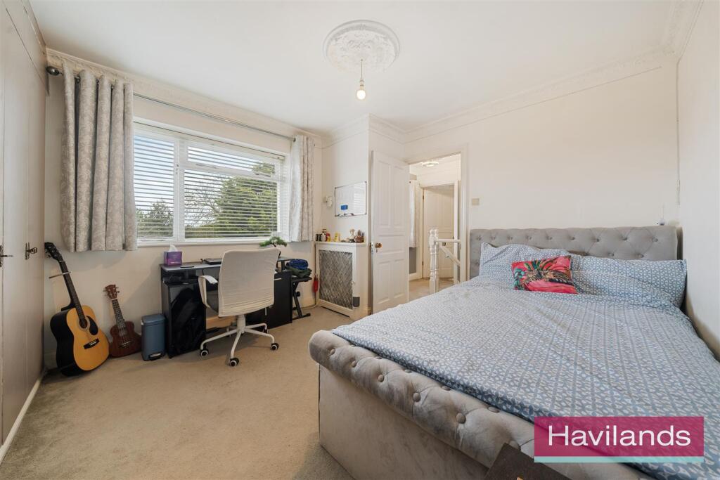 Green Moor Link-2.jpg