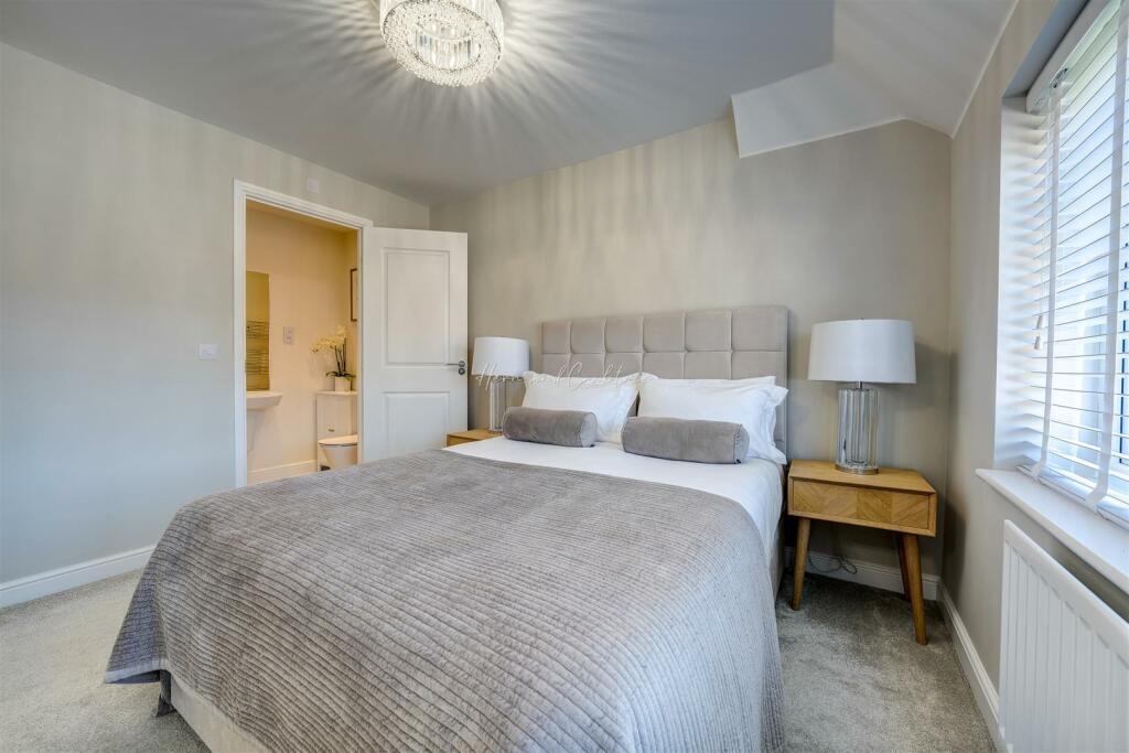 Y Deri Duon, Lisvane, HernCrabtree (13).jpg