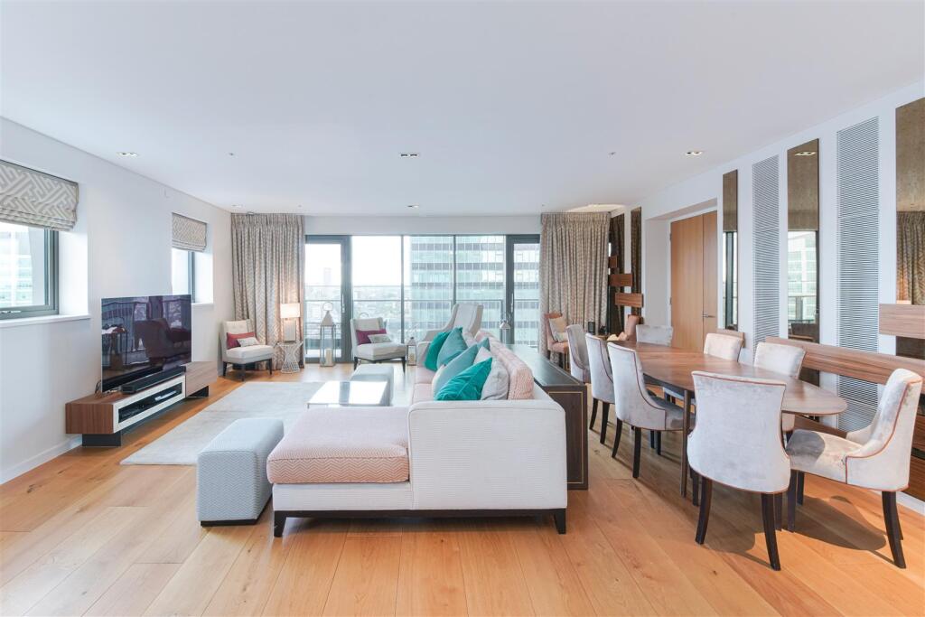 TRITON BUILDING, NW1-8.JPG