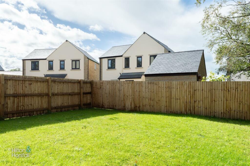 Millers Green, Worsthorne - Plot 8