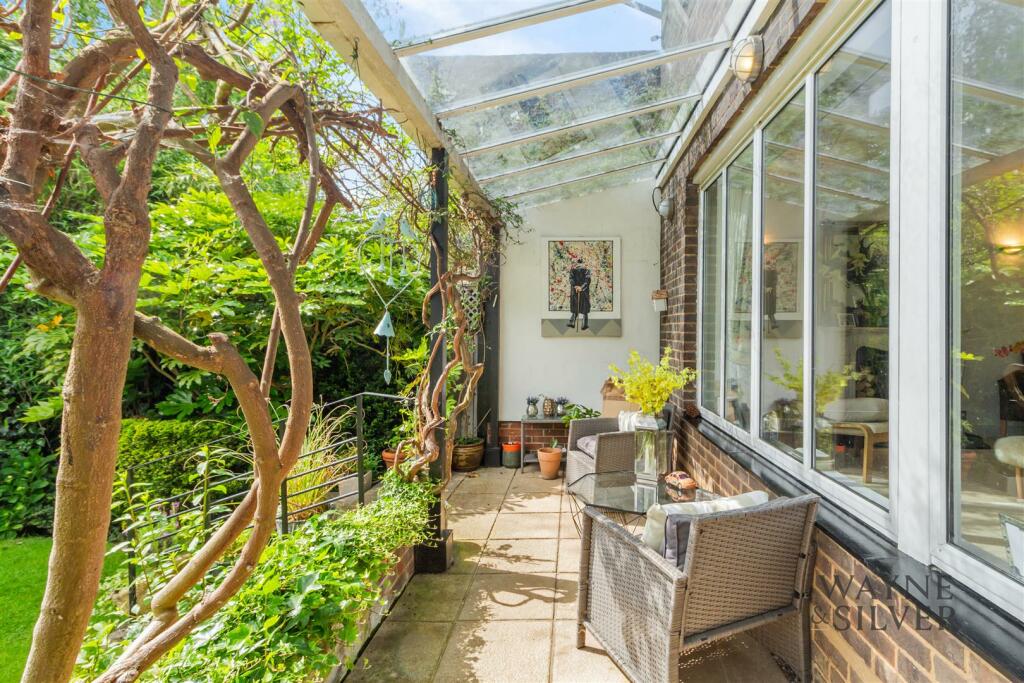 West Heath Gardens-5.jpg