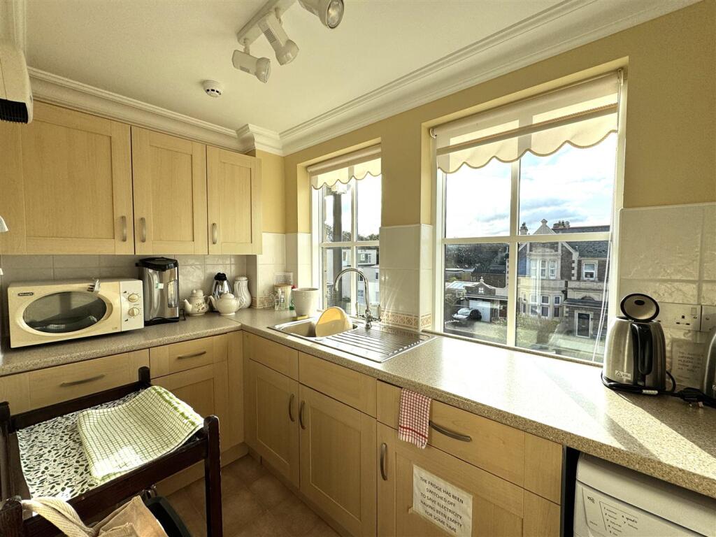 Residents communal kitchen