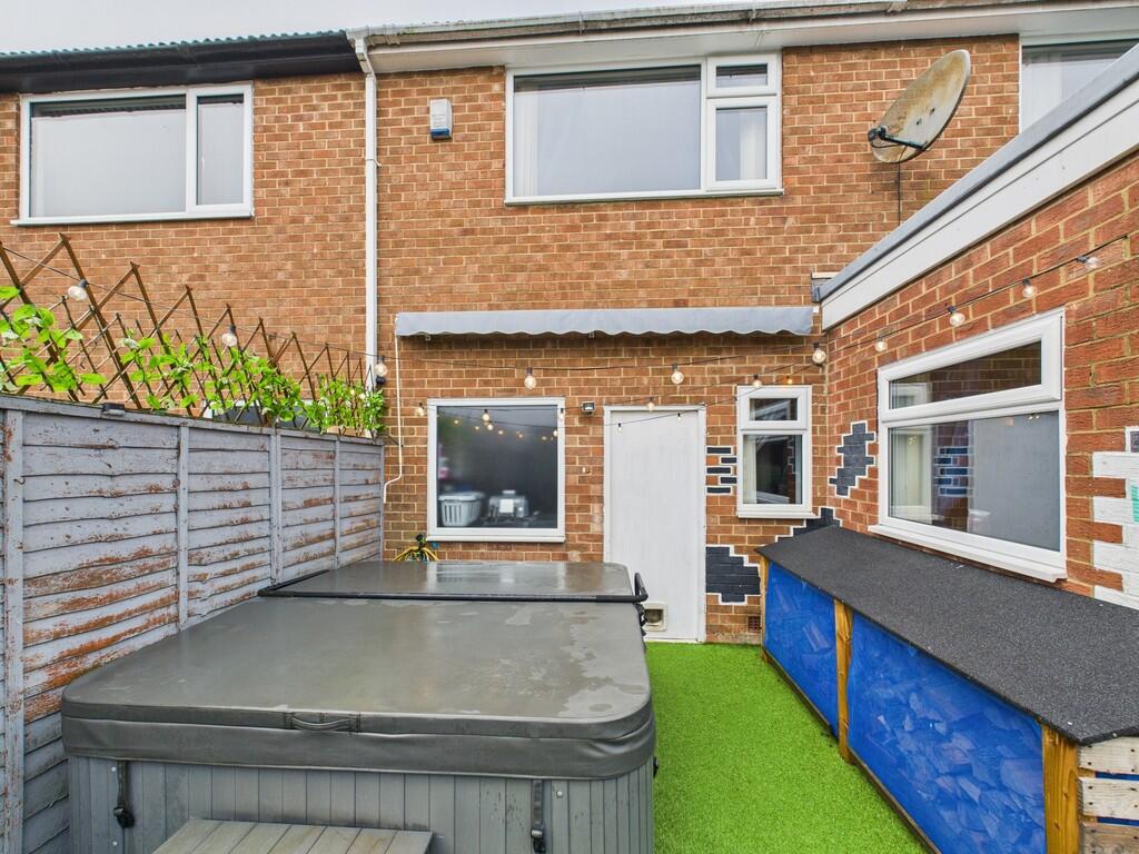 CAM01835G0-PR0322...